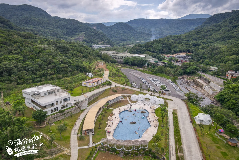 萬里【亮山川Lands & Stream Resort Park】野柳最新隱藏版玩水景點.全台唯一鋼筋彩虹水上步道超吸睛!