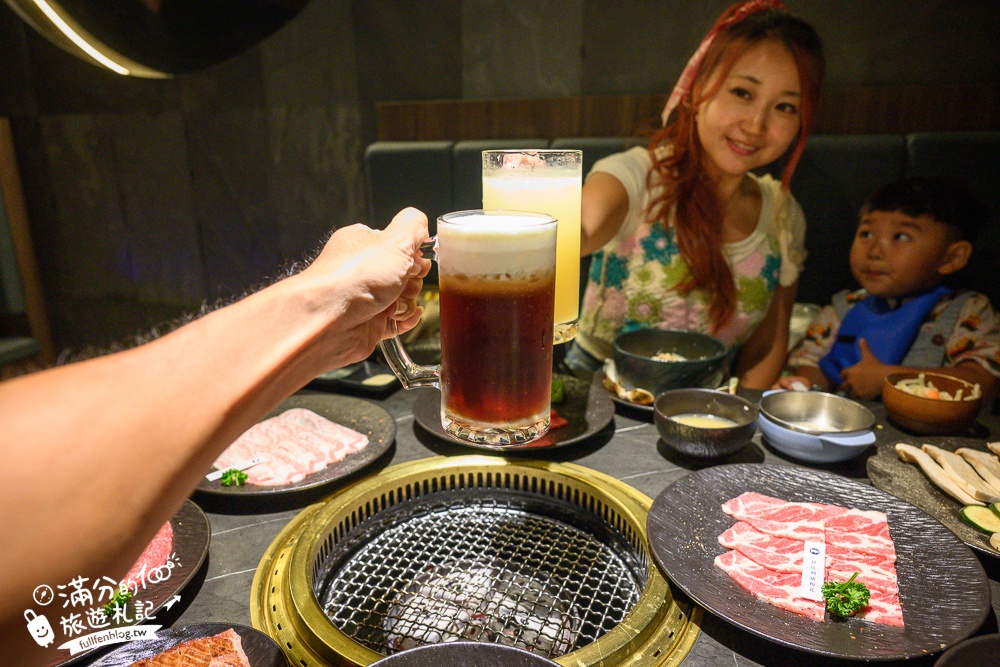 【彰化燒肉首選】脂本燒肉ZHIBEN YKNK彰化店,必吃30cm幻切牛舌＆蔥鹽口袋牛舌,親子友善餐廳.桌邊服務太加分!