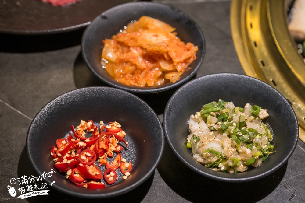 【彰化燒肉首選】脂本燒肉ZHIBEN YKNK彰化店,必吃30cm幻切牛舌＆蔥鹽口袋牛舌,親子友善餐廳.桌邊服務太加分!