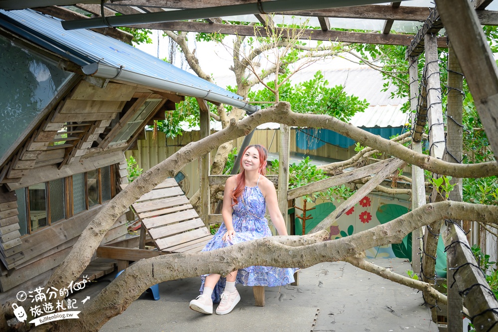 萬里【Time奶奶·樹屋咖啡樂園】低消只要100元,在精靈樹屋裡下午茶.還能和水豚.侏儒山羊.陸龜一起玩!