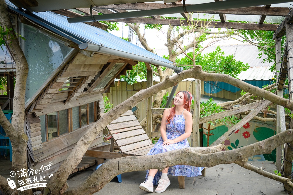 萬里【Time奶奶·樹屋咖啡樂園】低消只要100元,在精靈樹屋裡下午茶.還能和水豚.侏儒山羊.陸龜一起玩!