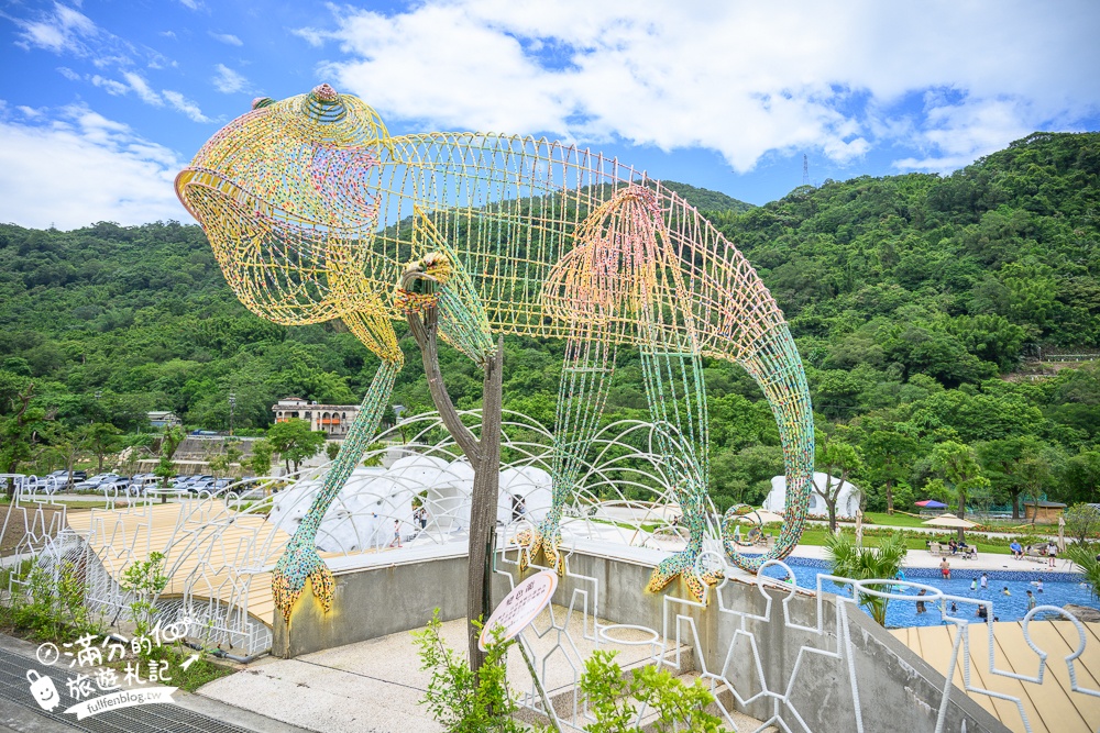 萬里【亮山川Lands & Stream Resort Park】野柳最新隱藏版玩水景點.全台唯一鋼筋彩虹水上步道超吸睛!