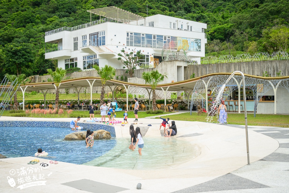 萬里【亮山川Lands & Stream Resort Park】野柳最新隱藏版玩水景點.全台唯一鋼筋彩虹水上步道超吸睛!