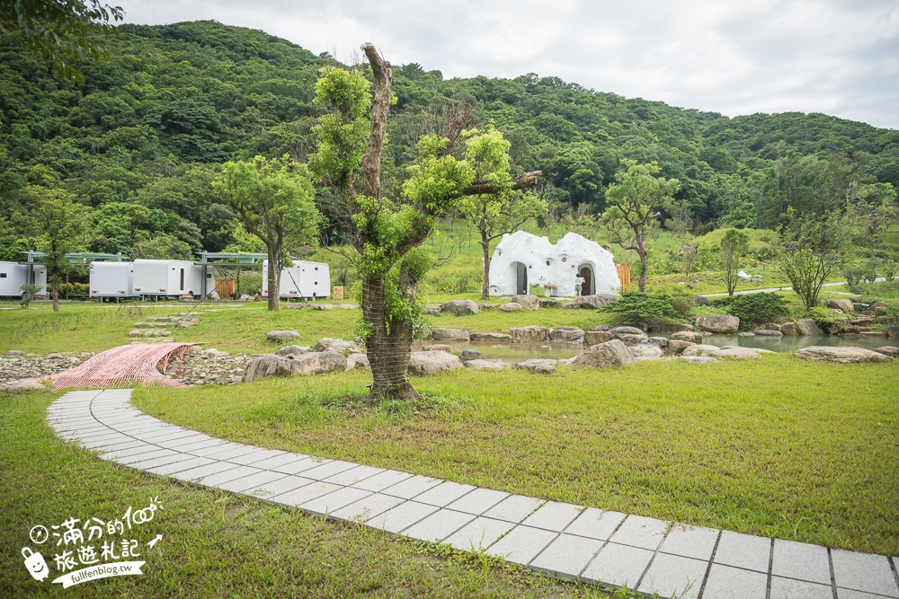 萬里【亮山川Lands & Stream Resort Park】野柳最新隱藏版玩水景點.全台唯一鋼筋彩虹水上步道超吸睛!