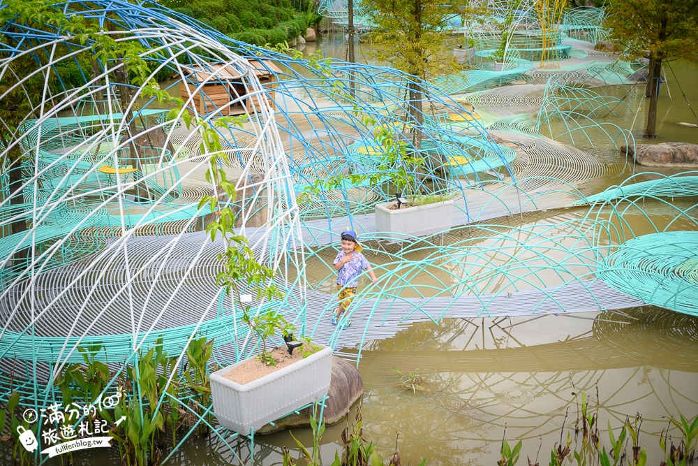 萬里【亮山川Lands & Stream Resort Park】野柳最新隱藏版玩水景點.全台唯一鋼筋彩虹水上步道超吸睛!