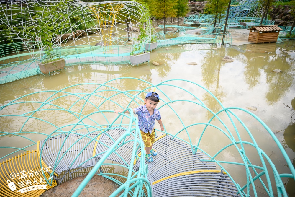 萬里【亮山川Lands & Stream Resort Park】野柳最新隱藏版玩水景點.全台唯一鋼筋彩虹水上步道超吸睛!