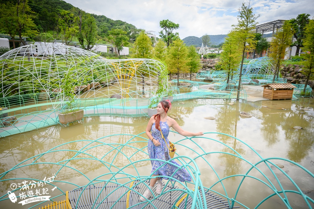 萬里【亮山川Lands & Stream Resort Park】野柳最新隱藏版玩水景點.全台唯一鋼筋彩虹水上步道超吸睛!