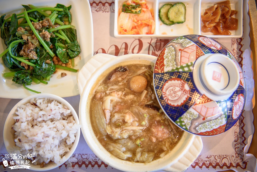 【2025台中美食懶人包】TOP30台中美食推薦.台中排隊小吃.親子餐廳.異國料理.火鍋燒烤＆台中夜市美食全攻略!