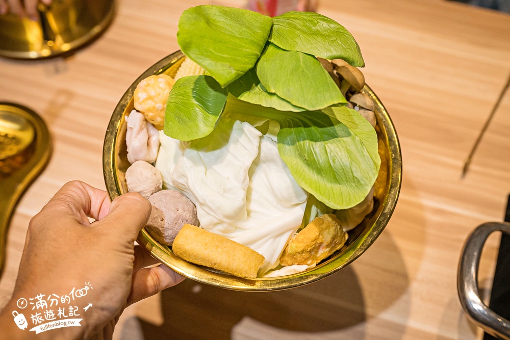 桃園美食【正谷家南平店】集結經典韓式料理,韓式火鍋.銅板烤肉.韓式生醃醬蝦醬蟹.韓式炸雞一次滿足!