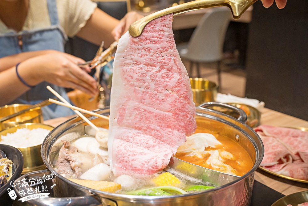 桃園美食【正谷家南平店】集結經典韓式料理,韓式火鍋.銅板烤肉.韓式生醃醬蝦醬蟹.韓式炸雞一次滿足!