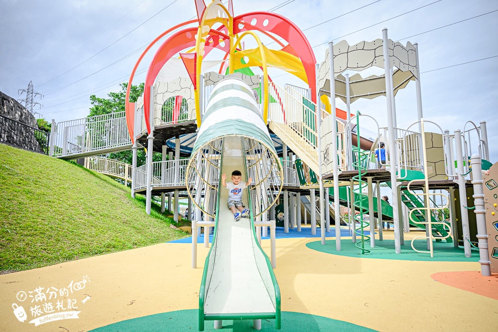 【沖繩親子公園懶人包】TOP7間沖繩親子公園,各種超長溜滑梯通通免費玩～爸媽們都推薦!