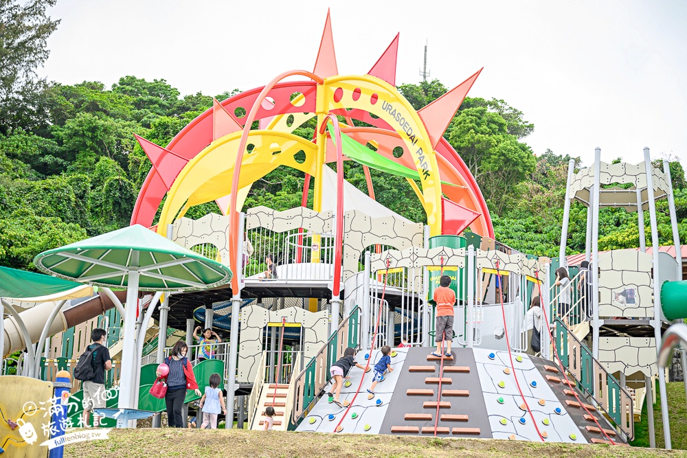 【沖繩親子公園懶人包】TOP7間沖繩親子公園,各種超長溜滑梯通通免費玩～爸媽們都推薦!