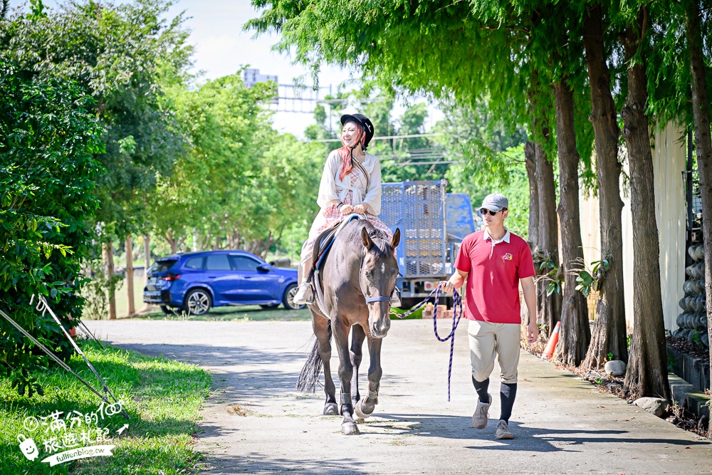 台中騎馬體驗【先騰馬業神岡分部】綠林包圍療癒的馬場基地,親子同行享受騎馬的樂趣!