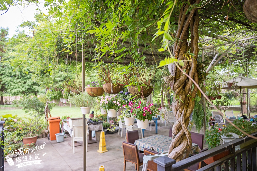 大溪景點【黃色小屋咖啡莊園】大溪隱藏版南法城堡,在童話莊園裡喝咖啡下午茶逛花園!