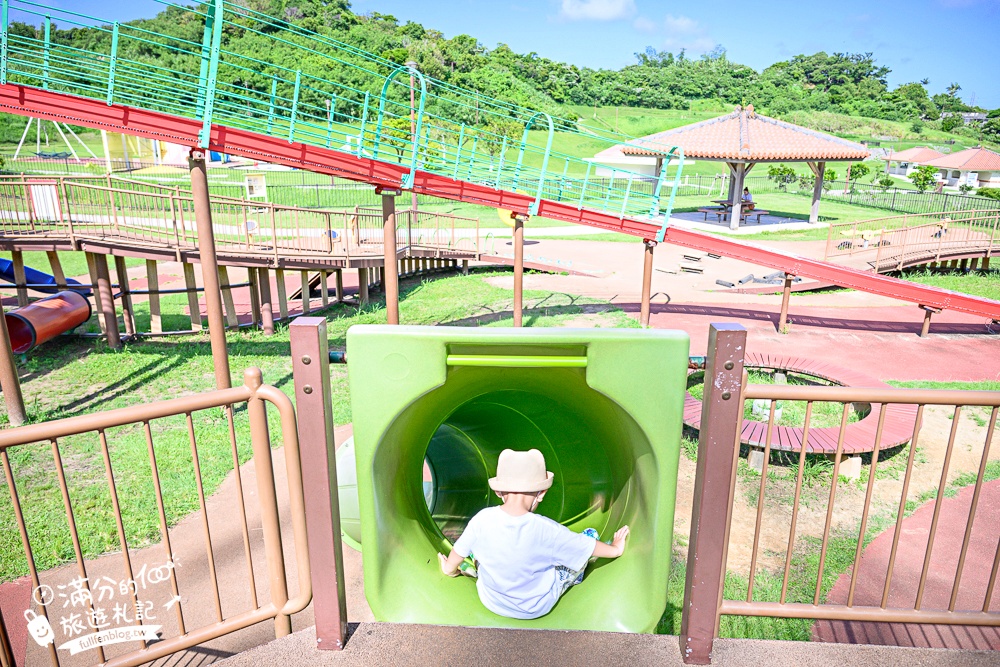 【沖繩親子公園懶人包】TOP7間沖繩親子公園,各種超長溜滑梯通通免費玩～爸媽們都推薦!