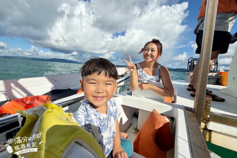 【沖繩潛水摩托車體驗】回憶販賣所美麗海,思い出販売所美ら海潜水預約方式＆親子同行在海底被魚群包圍啦!