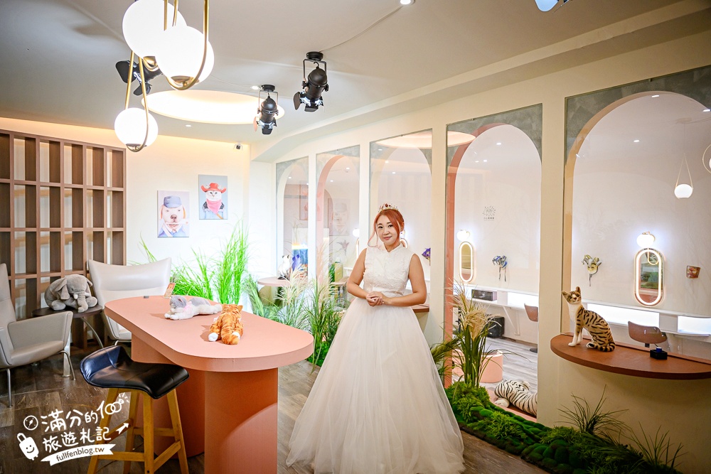 【臺灣美研院美妝博物館】美妝主題休閒園區,巨無霸粉盒.唇膏好好拍,免費體驗婚紗拍照走伸展台! 【臺灣美研院美妝博物館】美妝主題休閒園區,巨無霸粉盒.唇膏好好拍,免費體驗婚紗拍照走伸展台!