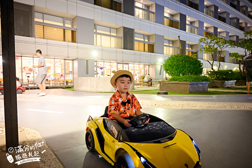 【2025台南和逸飯店】和逸飯店台南西門館卡通頻道主題房開箱.一泊一食&超豐富親子遊戲設施超好玩!
