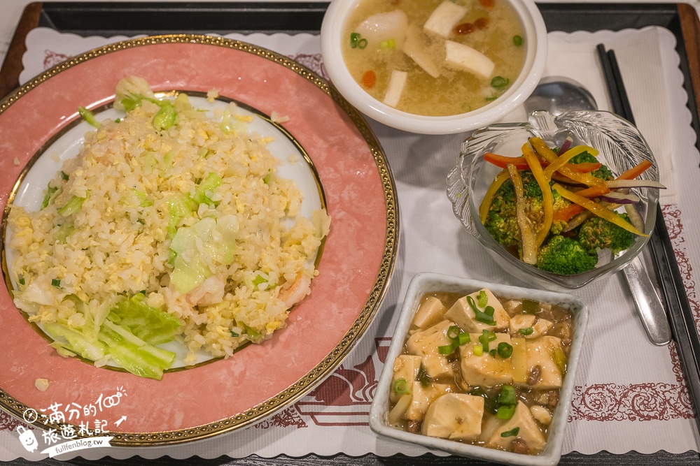 【搭台灣好行輕鬆玩九份金瓜石】600元超值套票~交通.美食.紀念品全包.吃喝玩樂一次滿足!