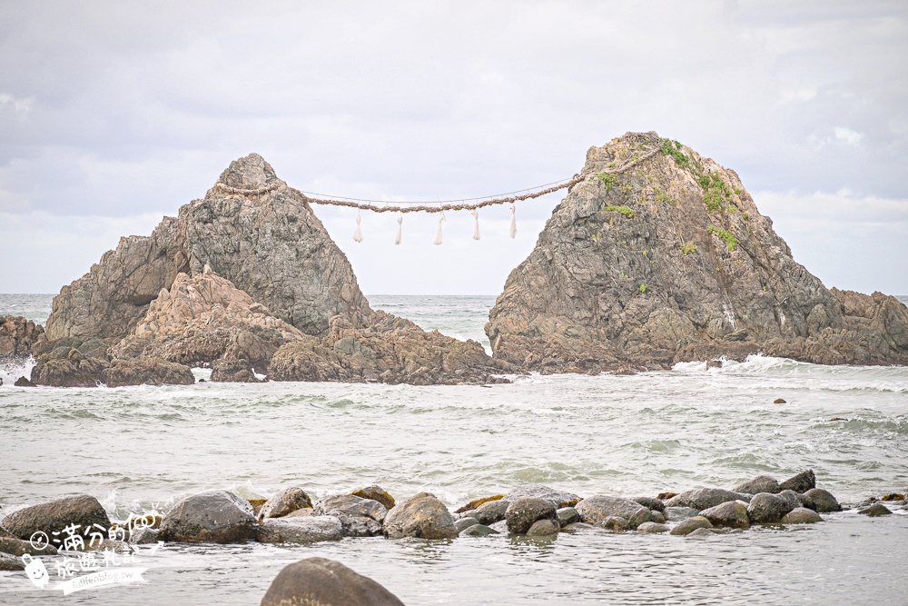 福岡景點【櫻井二見浦夫婦岩】糸島必訪日本海灘百選.海上的白色大鳥居.望夫妻奇岩.踩沙踏浪賞心悅目!