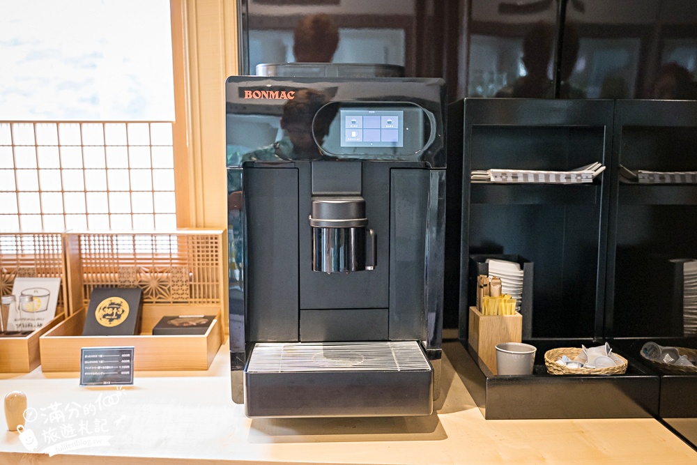 九州特色列車【JR九州36+3豪華觀光列車購票＆開箱搭乘攻略】燙金黑色車廂超帥氣,可以用餐飲酒.玩手作和復古村落觀光散策!