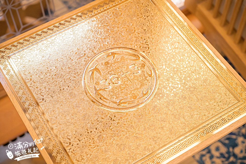 九州特色列車【JR九州36+3豪華觀光列車購票＆開箱搭乘攻略】燙金黑色車廂超帥氣,可以用餐飲酒.玩手作和復古村落觀光散策!