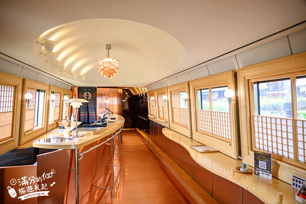 九州特色列車【JR九州36+3豪華觀光列車購票＆開箱搭乘攻略】燙金黑色車廂超帥氣,可以用餐飲酒.玩手作和復古村落觀光散策!