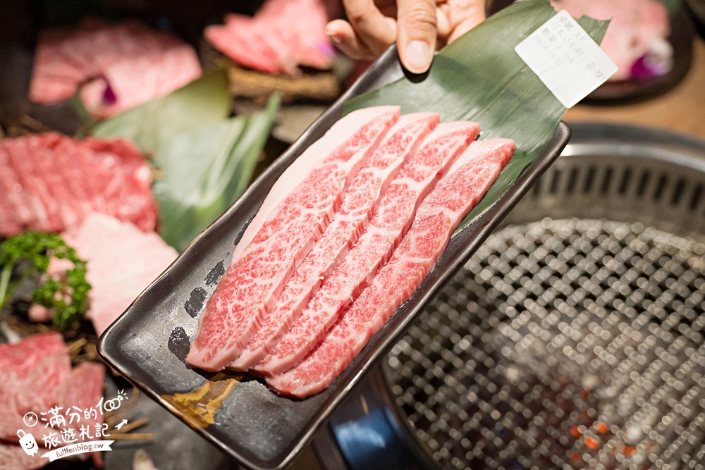桃園日本和牛燒肉推薦【吃肉肉焼き肉専門店中壢店】日本A5和牛吃到飽.還享無限暢食自助吧.現作手搖飲和冰炫風! 桃園日本和牛燒肉推薦【吃肉肉焼き肉専門店中壢店】日本A5和牛吃到飽.還享無限暢食自助吧.現作手搖飲和冰炫風!