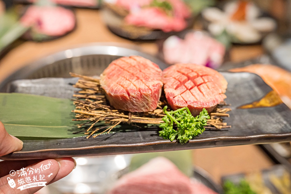 桃園日本和牛燒肉推薦【吃肉肉焼き肉専門店中壢店】日本A5和牛吃到飽.還享無限暢食自助吧.現作手搖飲和冰炫風! 桃園日本和牛燒肉推薦【吃肉肉焼き肉専門店中壢店】日本A5和牛吃到飽.還享無限暢食自助吧.現作手搖飲和冰炫風!