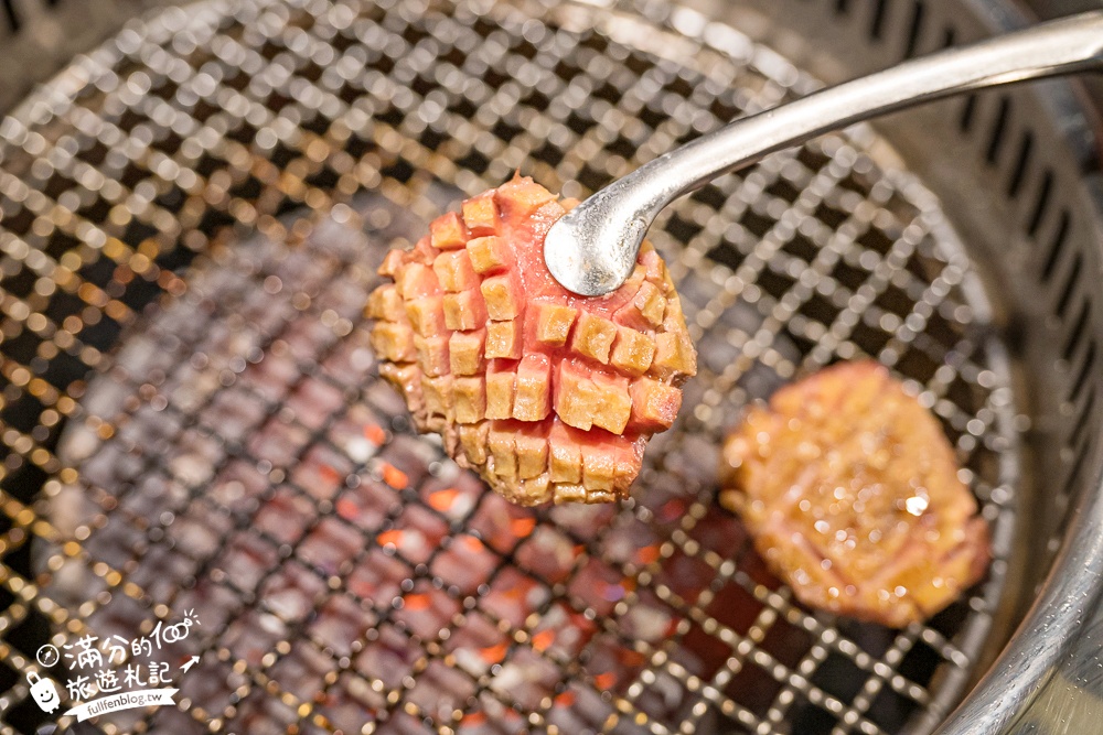 桃園日本和牛燒肉推薦【吃肉肉焼き肉専門店中壢店】日本A5和牛吃到飽.還享無限暢食自助吧.現作手搖飲和冰炫風! 桃園日本和牛燒肉推薦【吃肉肉焼き肉専門店中壢店】日本A5和牛吃到飽.還享無限暢食自助吧.現作手搖飲和冰炫風!