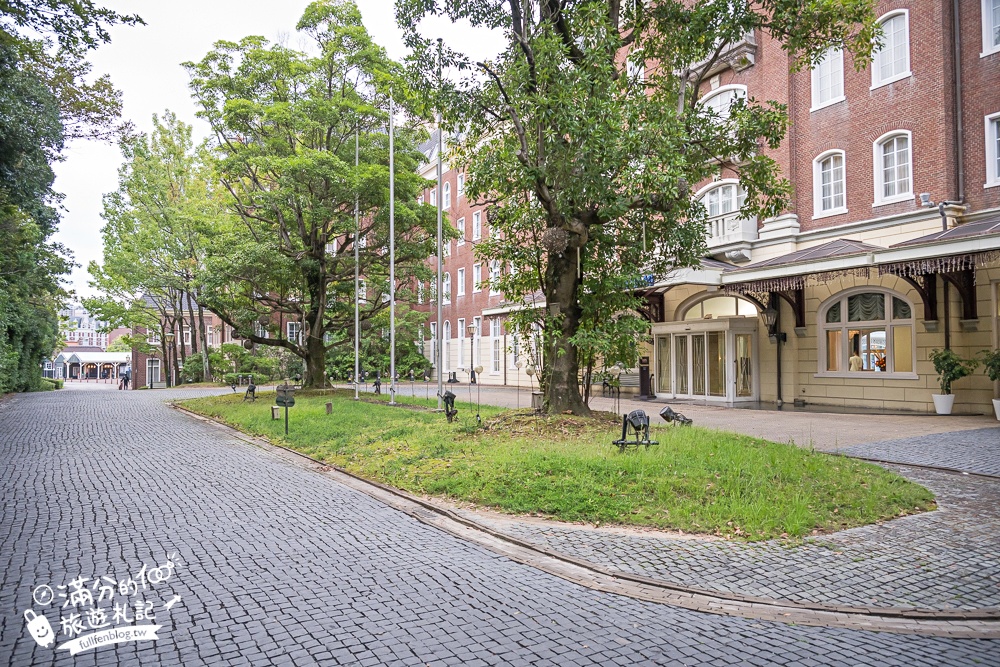 豪斯登堡飯店推薦【海牙飯店Hotel Denhaag Huis Ten Bosch】走路就到樂園,直接住在荷蘭風城堡裡!
