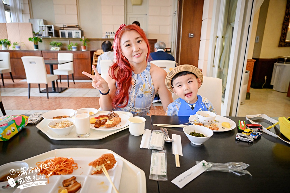 豪斯登堡飯店推薦【海牙飯店Hotel Denhaag Huis Ten Bosch】走路就到樂園,直接住在荷蘭風城堡裡!