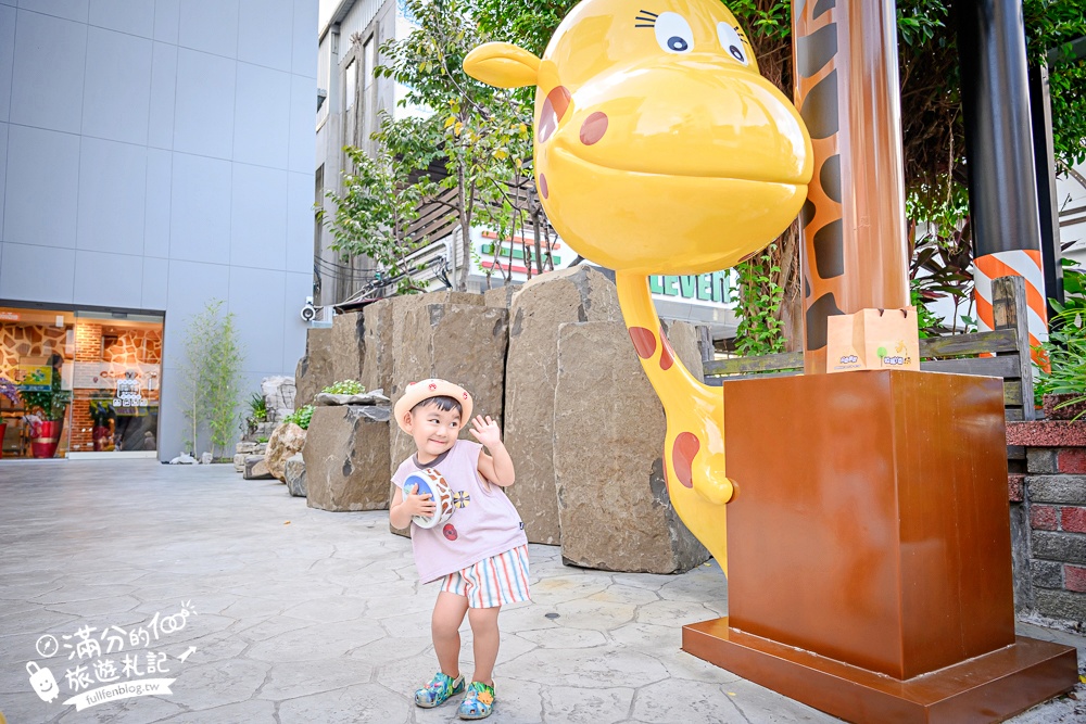 【宜蘭短腿阿鹿餅乾礁溪店】只賣起司奶油曲奇餅,玩礁溪來和短腿阿鹿泡溫泉吃餅乾!