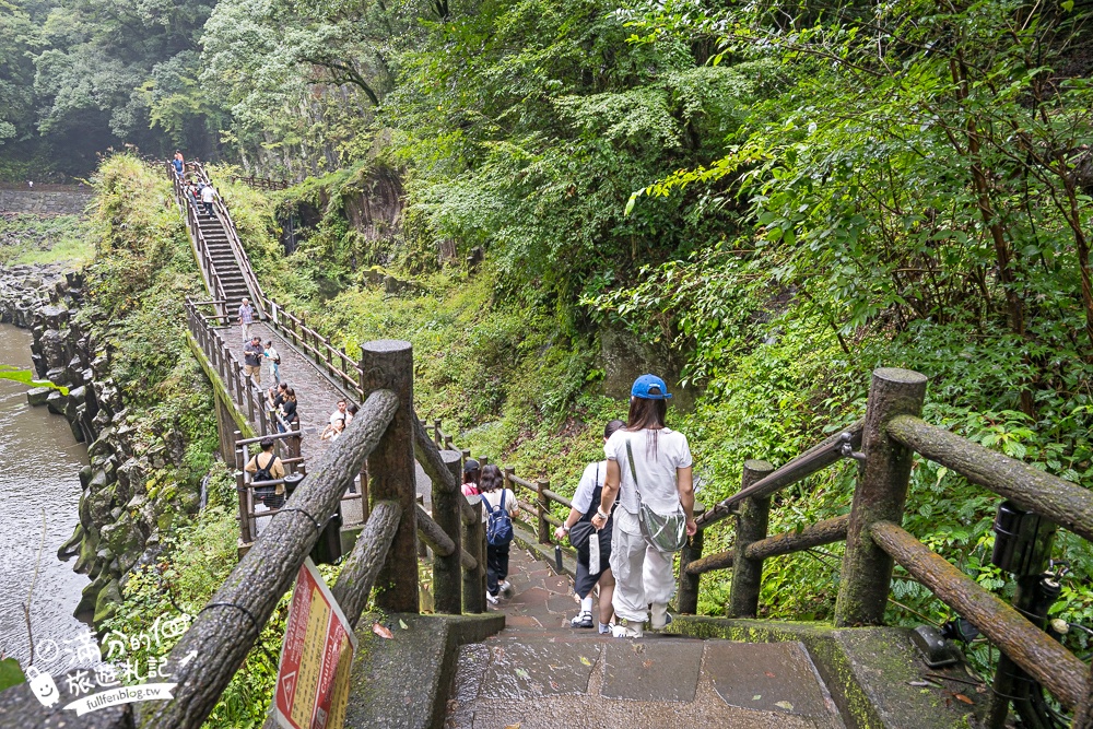 【高千穗峽划船看瀑布攻略】九州自由行必體驗行程,真名井瀑布周邊散步攻略.吃瀑布冰.流水麵好享受! 【高千穗峽划船看瀑布攻略】九州自由行必體驗行程,真名井瀑布周邊散步攻略.吃瀑布冰.流水麵好享受!