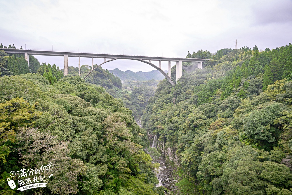 【高千穗峽划船看瀑布攻略】九州自由行必體驗行程,真名井瀑布周邊散步攻略.吃瀑布冰.流水麵好享受! 【高千穗峽划船看瀑布攻略】九州自由行必體驗行程,真名井瀑布周邊散步攻略.吃瀑布冰.流水麵好享受!