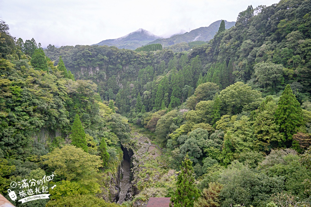 【高千穗峽划船看瀑布攻略】九州自由行必體驗行程,真名井瀑布周邊散步攻略.吃瀑布冰.流水麵好享受! 【高千穗峽划船看瀑布攻略】九州自由行必體驗行程,真名井瀑布周邊散步攻略.吃瀑布冰.流水麵好享受!