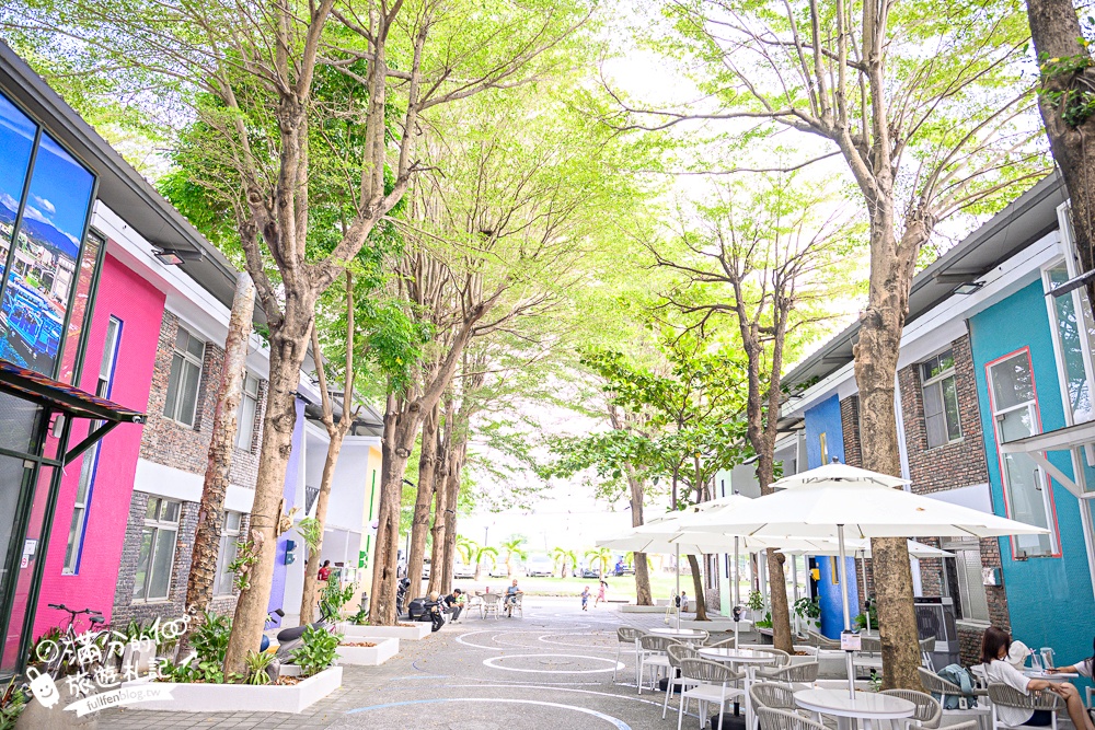 屏東新景點【茵茵喵喵貓咪咖啡館】座落枋寮彩虹藝鐵小鎮,與貓咪互動玩樂,還能玩拍繽紛彩色聚落! 屏東新景點【茵茵喵喵貓咪咖啡館】座落枋寮彩虹藝鐵小鎮,與貓咪互動玩樂,還能玩拍繽紛彩色聚落!