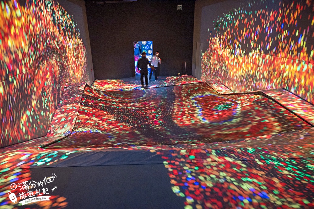 九州【福岡teamLab森林玩樂攻略】福岡親子景點推薦.充滿驚喜大型美術館.魅力四射的花花世界!