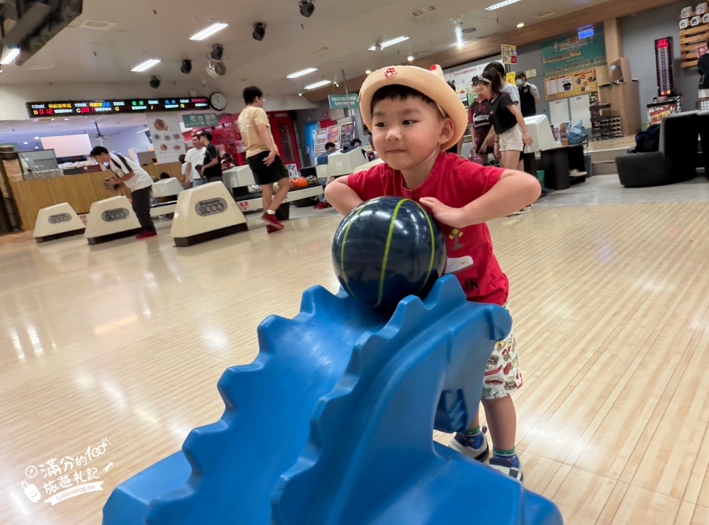 【E7PLAY三多館】一票玩到底.高雄不怕下雨室內樂園.大人小孩都會尖叫的休閒娛樂天堂! 【E7PLAY三多館】一票玩到底.高雄不怕下雨室內樂園.大人小孩都會尖叫的休閒娛樂天堂!