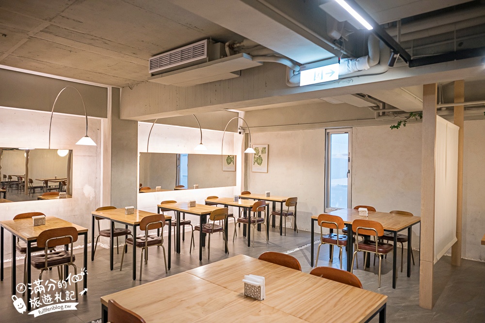 宜蘭市區飯店推薦【宜蘭東旅Hotel East Yilan】一泊二食開箱.近宜蘭火車站,免費宵夜冰淇淋&六宮格精緻早餐!