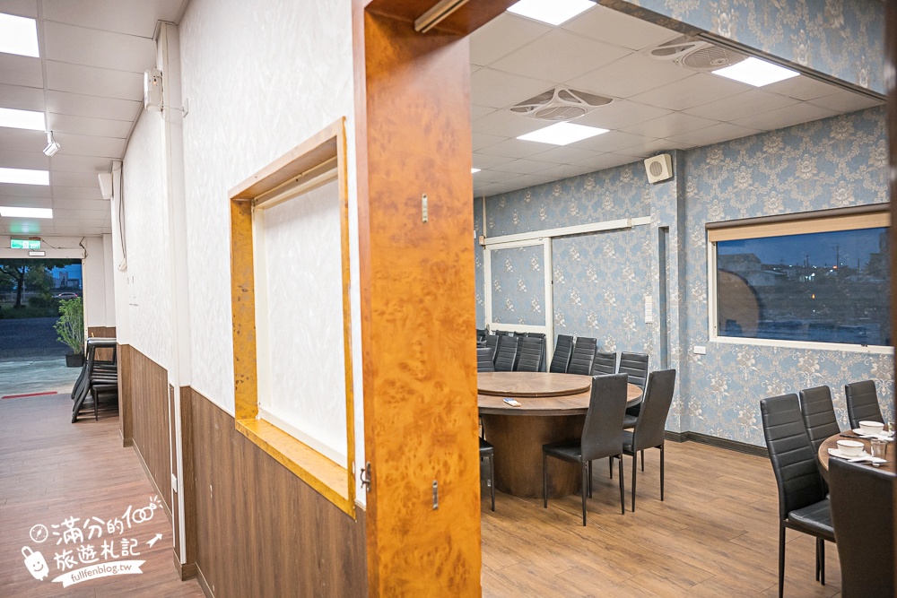 宜蘭礁溪美食餐廳推薦【光鮮生活美食館】招牌烤櫻桃鴨.一鴨三吃加外火焰大蝦好精彩.視覺與味覺的雙重滿足! 宜蘭礁溪美食餐廳推薦【光鮮生活美食館】招牌烤櫻桃鴨.一鴨三吃加外火焰大蝦好精彩.視覺與味覺的雙重滿足!