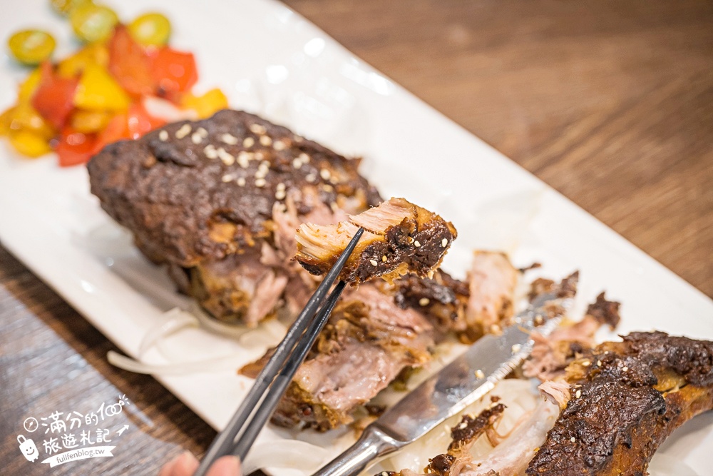 宜蘭礁溪美食餐廳推薦【光鮮生活美食館】招牌烤櫻桃鴨.一鴨三吃加外火焰大蝦好精彩.視覺與味覺的雙重滿足! 宜蘭礁溪美食餐廳推薦【光鮮生活美食館】招牌烤櫻桃鴨.一鴨三吃加外火焰大蝦好精彩.視覺與味覺的雙重滿足!
