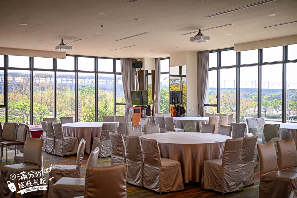 【彰化馥御花園酒店】最新花現烤鴨桌菜饗宴,超澎湃一鴨三吃,4-6人只要3999! 【彰化馥御花園酒店】最新花現烤鴨桌菜饗宴,超澎湃一鴨三吃,4-6人只要3999!