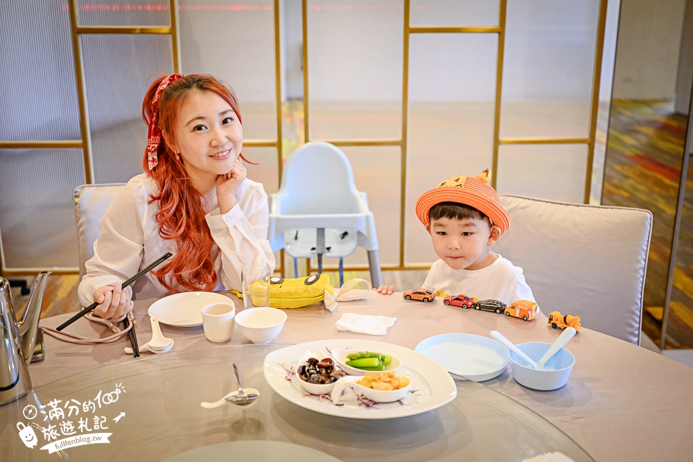 【彰化馥御花園酒店】最新花現烤鴨桌菜饗宴,超澎湃一鴨三吃,4-6人只要3999! 【彰化馥御花園酒店】最新花現烤鴨桌菜饗宴,超澎湃一鴨三吃,4-6人只要3999!