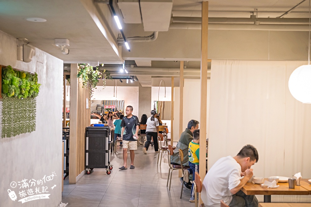 宜蘭市區飯店推薦【宜蘭東旅Hotel East Yilan】一泊二食開箱.近宜蘭火車站,免費宵夜冰淇淋&六宮格精緻早餐!