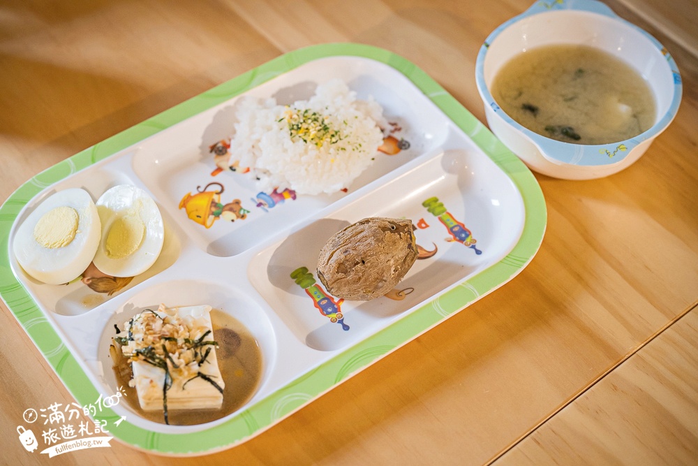 宜蘭市區飯店推薦【宜蘭東旅Hotel East Yilan】一泊二食開箱.近宜蘭火車站,免費宵夜冰淇淋&六宮格精緻早餐!