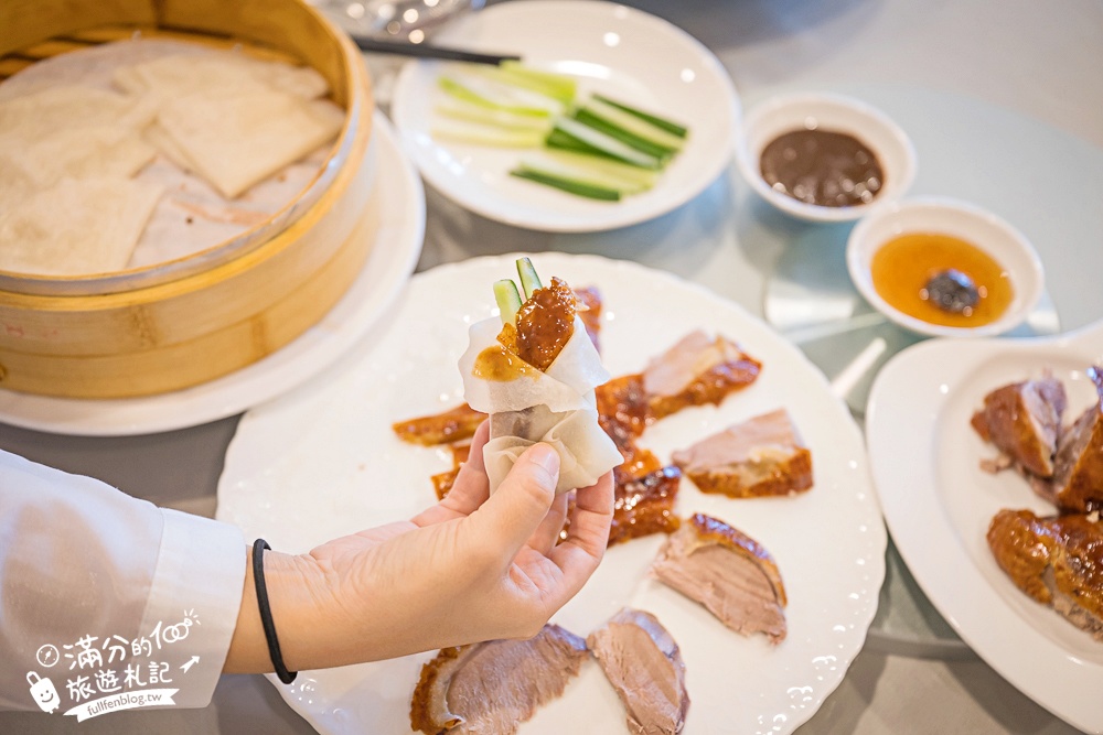 【彰化馥御花園酒店】最新花現烤鴨桌菜饗宴,超澎湃一鴨三吃,4-6人只要3999! 【彰化馥御花園酒店】最新花現烤鴨桌菜饗宴,超澎湃一鴨三吃,4-6人只要3999!