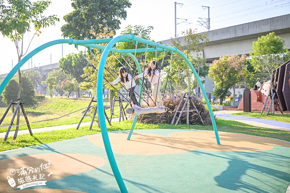 彰化【田中熊趣米公園】最新熊主題親子遊戲場.滑梯.沙坑.滑索一次滿足.還能近距離看高鐵奔馳!