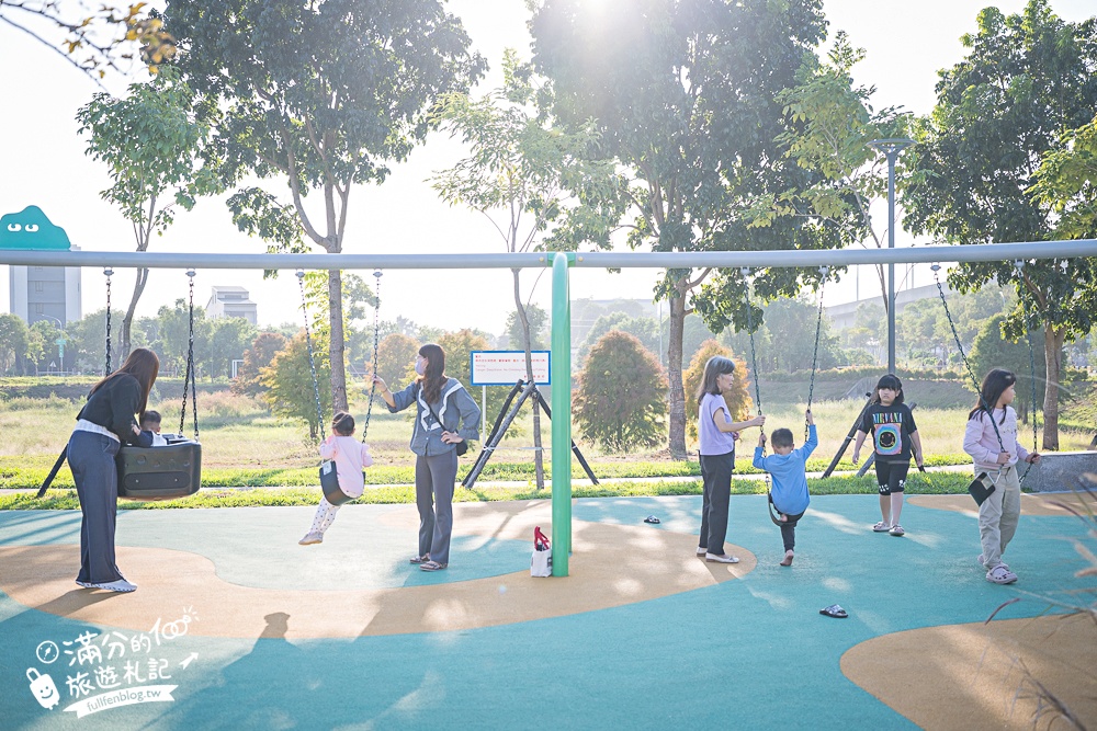 彰化【田中熊趣米公園】最新熊主題親子遊戲場.滑梯.沙坑.滑索一次滿足.還能近距離看高鐵奔馳!