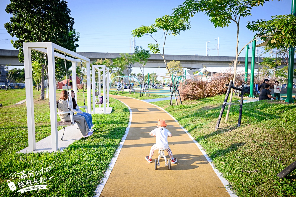 彰化【田中熊趣米公園】最新熊主題親子遊戲場.滑梯.沙坑.滑索一次滿足.還能近距離看高鐵奔馳!